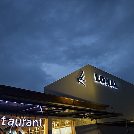 Kejayan Lokal Hotel & Restaurant מראה חיצוני תמונה