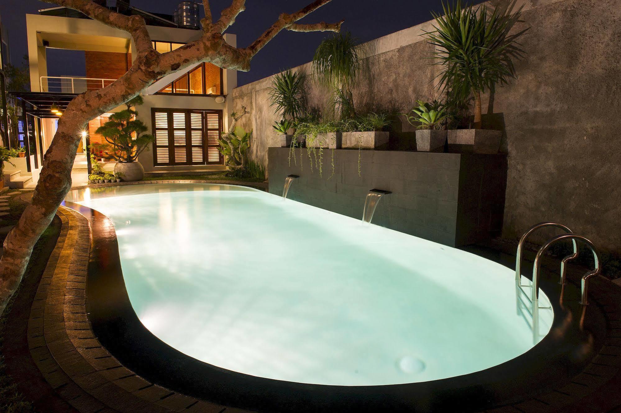 Kejayan Lokal Hotel & Restaurant מראה חיצוני תמונה